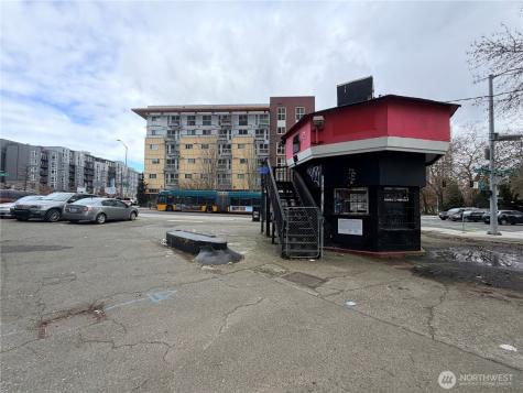 2404 7th Avenue Seattle WA 98121