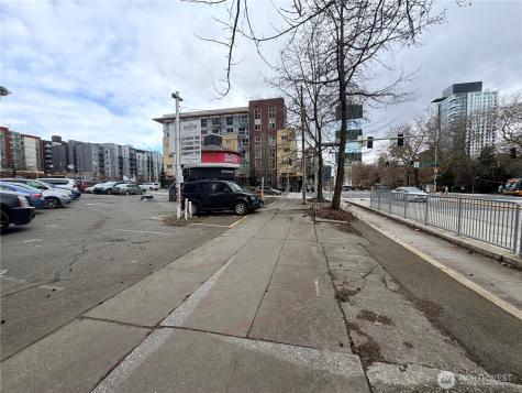 2404 7th Avenue Seattle WA 98121