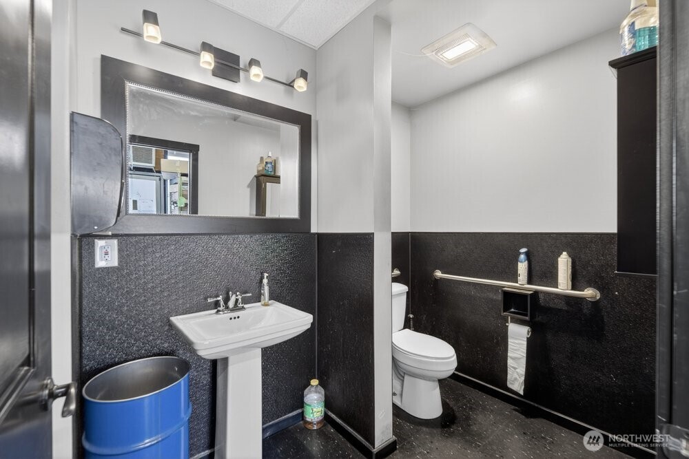 4829 196th Street SW Lynnwood WA 98036