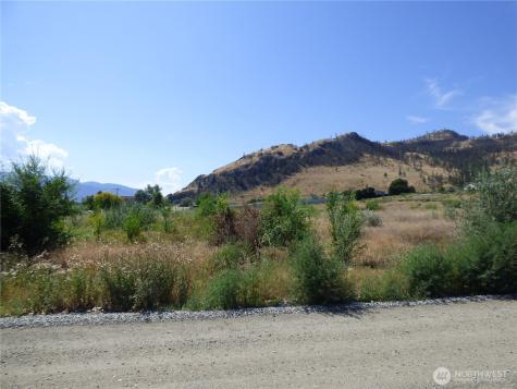 17 Swann Lane Oroville WA 98844