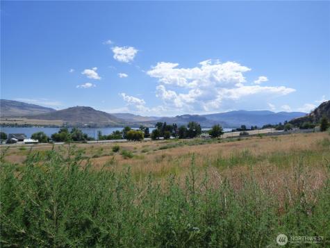 17 Swann Lane Oroville WA 98844