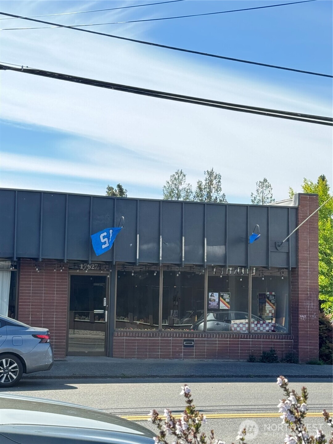 17627 Vashon Hwy SW Vashon WA 98070