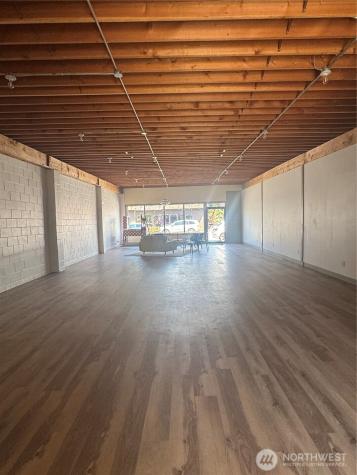 17627 Vashon Hwy SW Vashon WA 98070