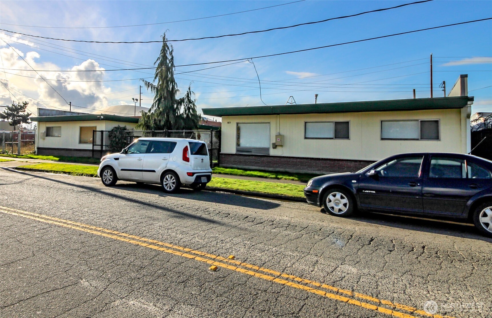 418 Central Avenue N Kent WA 98032