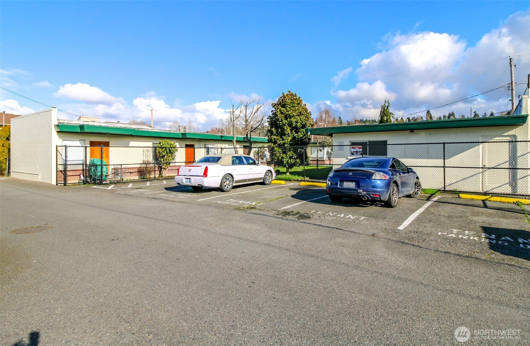 418 Central Avenue N Kent WA 98032