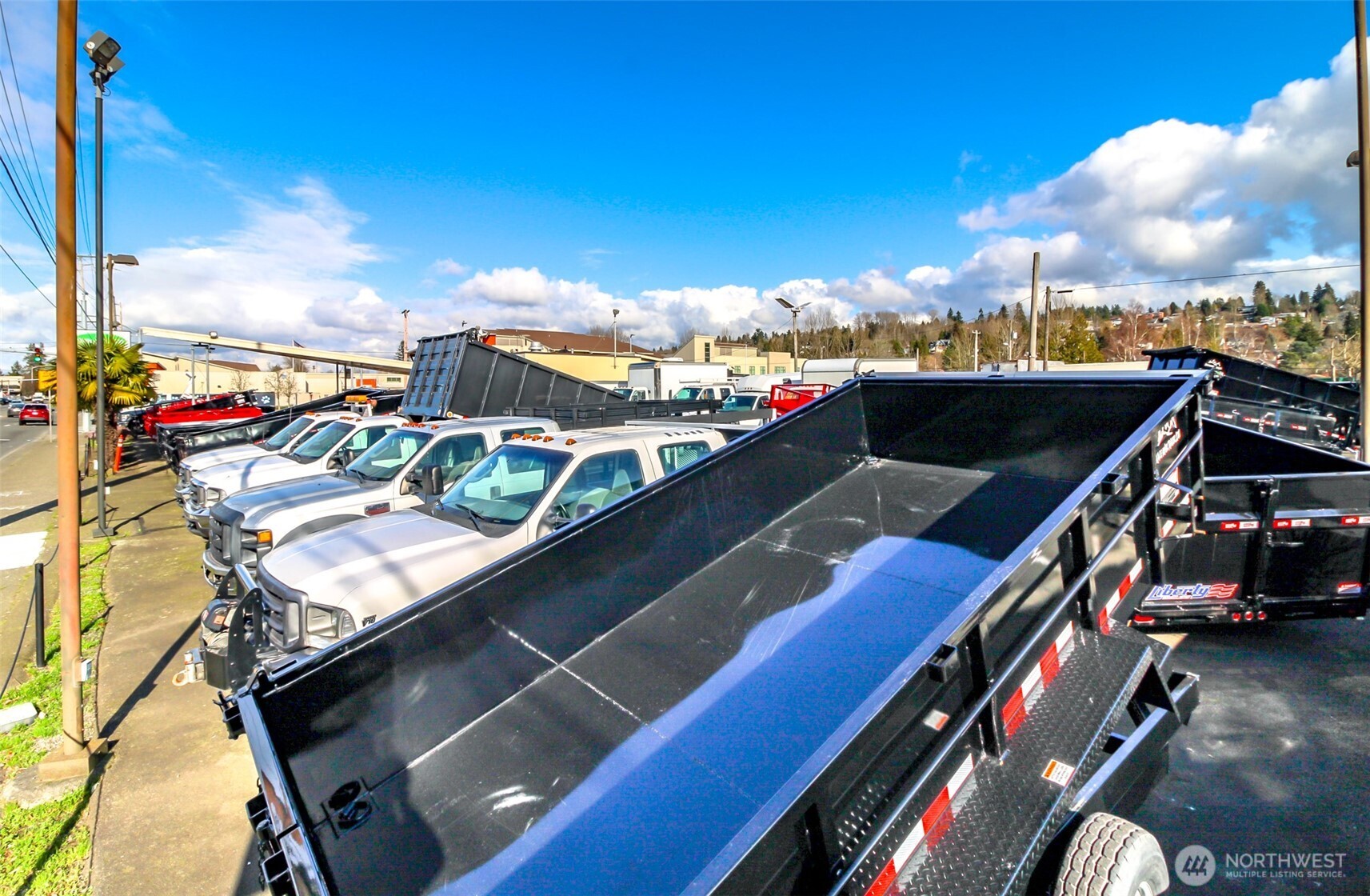 418 Central Avenue N Kent WA 98032