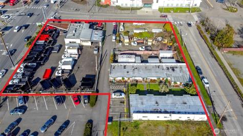 418 Central Avenue N Kent WA 98032