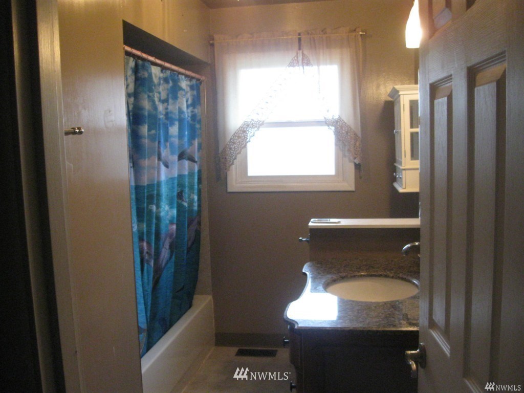 4459 Meridian Bellingham WA 98226