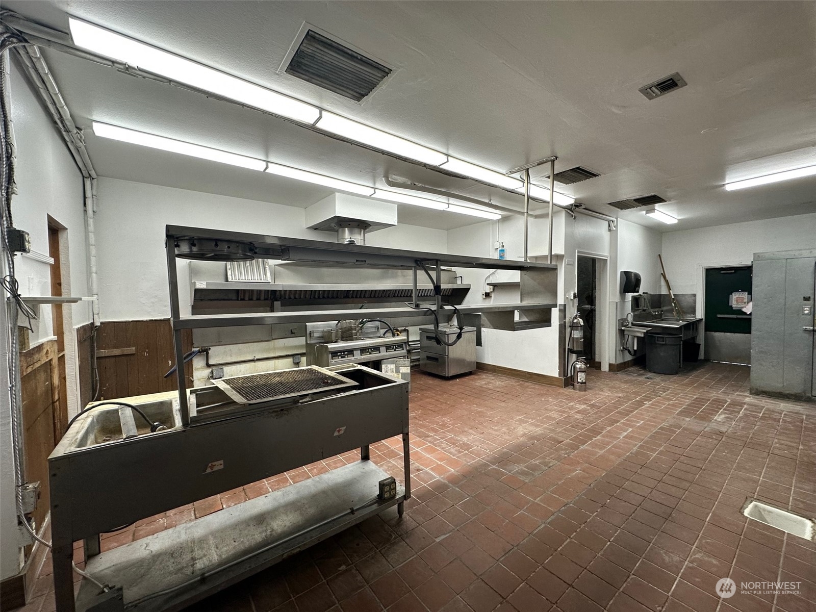 1124 Washington Way Longview WA 98632