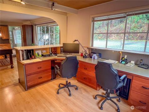 7251 Oak Bay Road Port Ludlow WA 98365