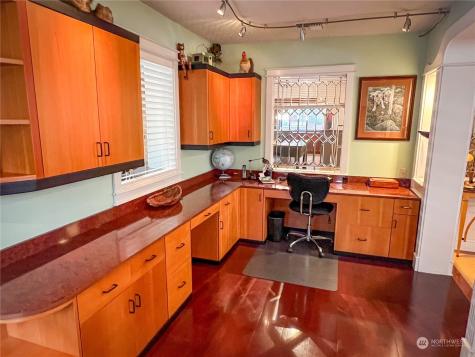 7251 Oak Bay Road Port Ludlow WA 98365