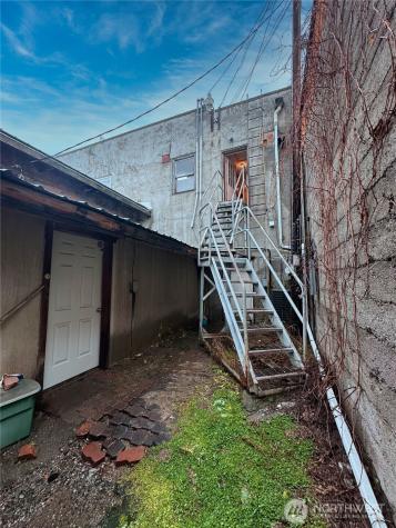 111 2nd Avenue S Okanogan WA 98840