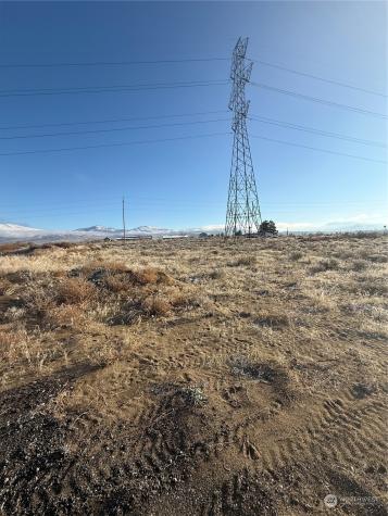 4 Stampede Business Park Omak WA 98841