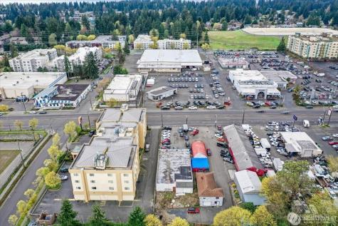 13720 Aurora Avenue N Seattle WA 98133