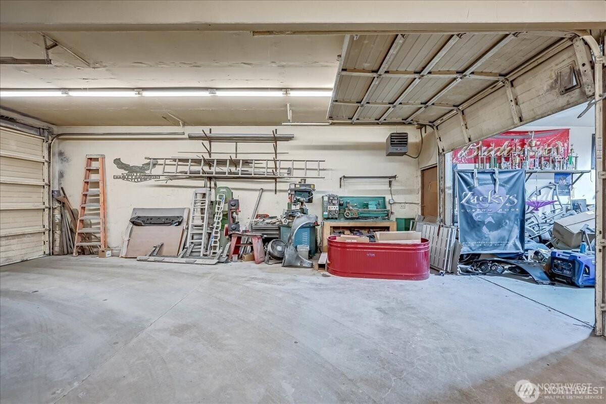 13720 Aurora Avenue N Seattle WA 98133
