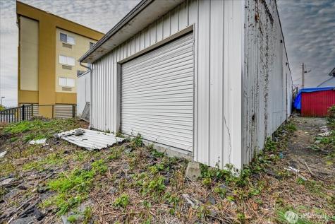 13720 Aurora Avenue N Seattle WA 98133