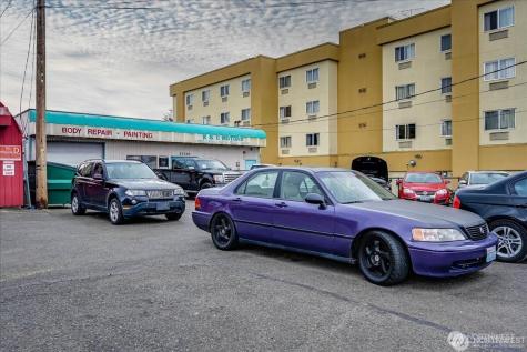 13720 Aurora Avenue N Seattle WA 98133