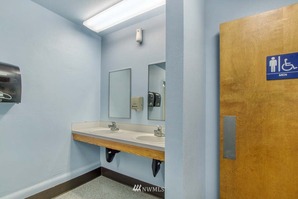 115 Mashell Avenue S Eatonville WA 98328