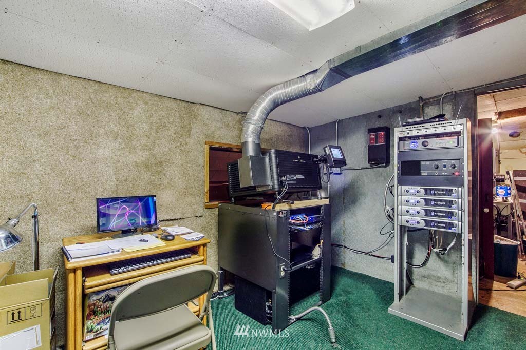 115 Mashell Avenue S Eatonville WA 98328