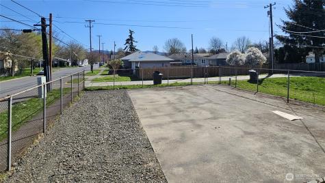 975 Hemlock Street Court Longview WA 98632