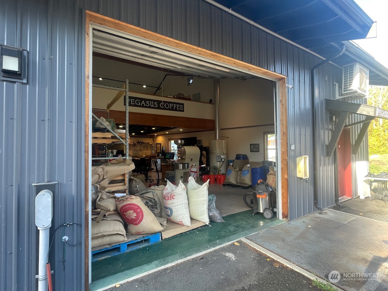 12935 Islandcraft Lane NE Bainbridge Island WA 98110