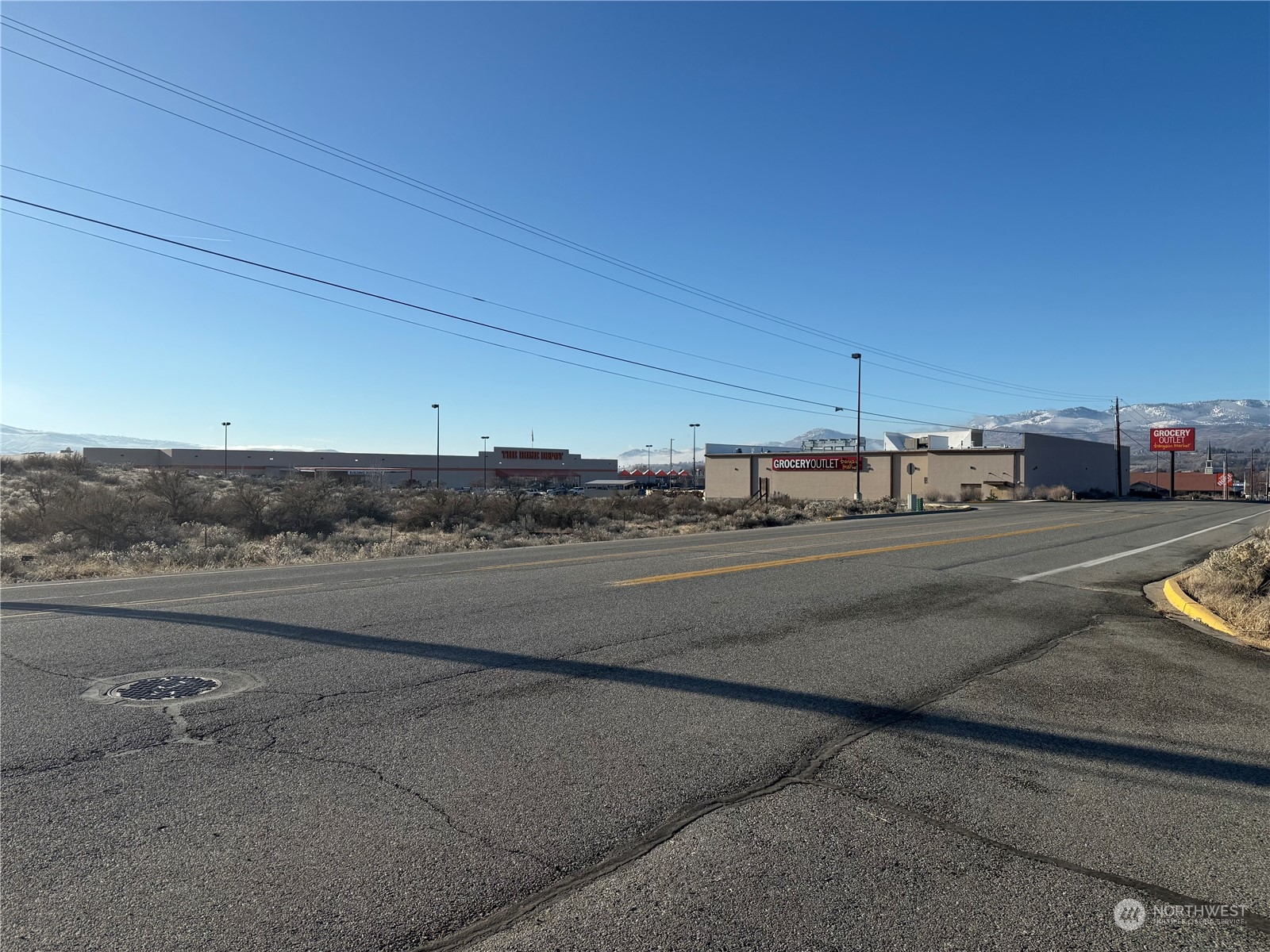 7 Stampede Business Park Omak WA 98841