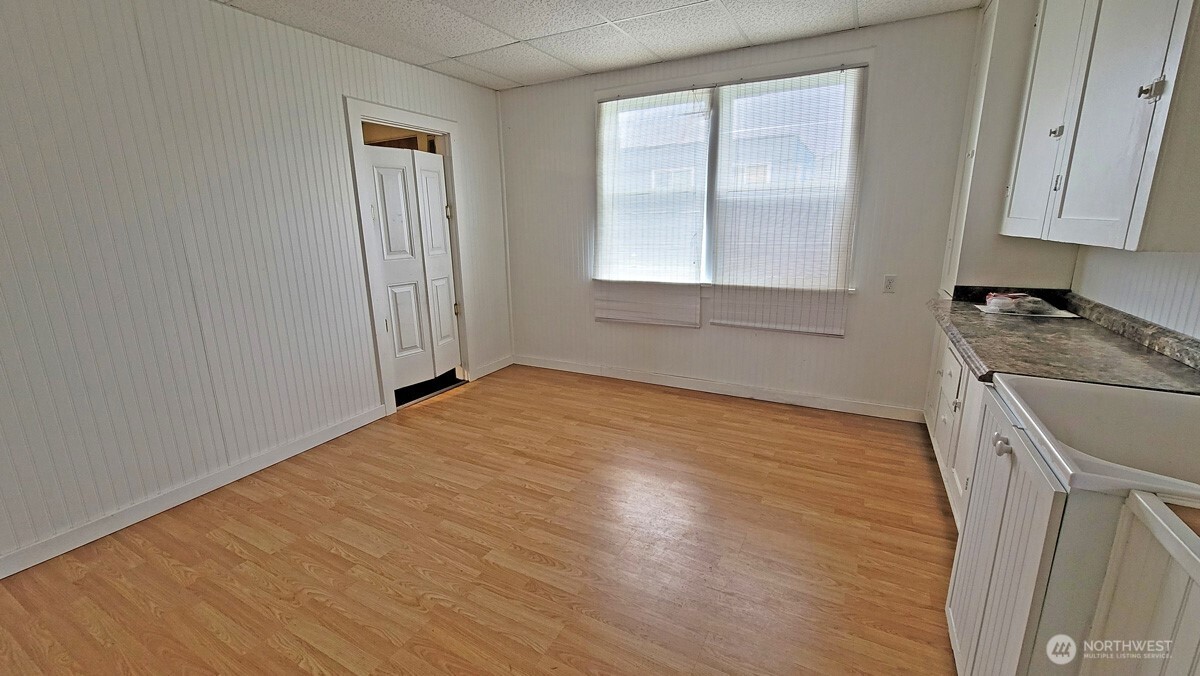 504 W Main St. W Auburn WA 98001