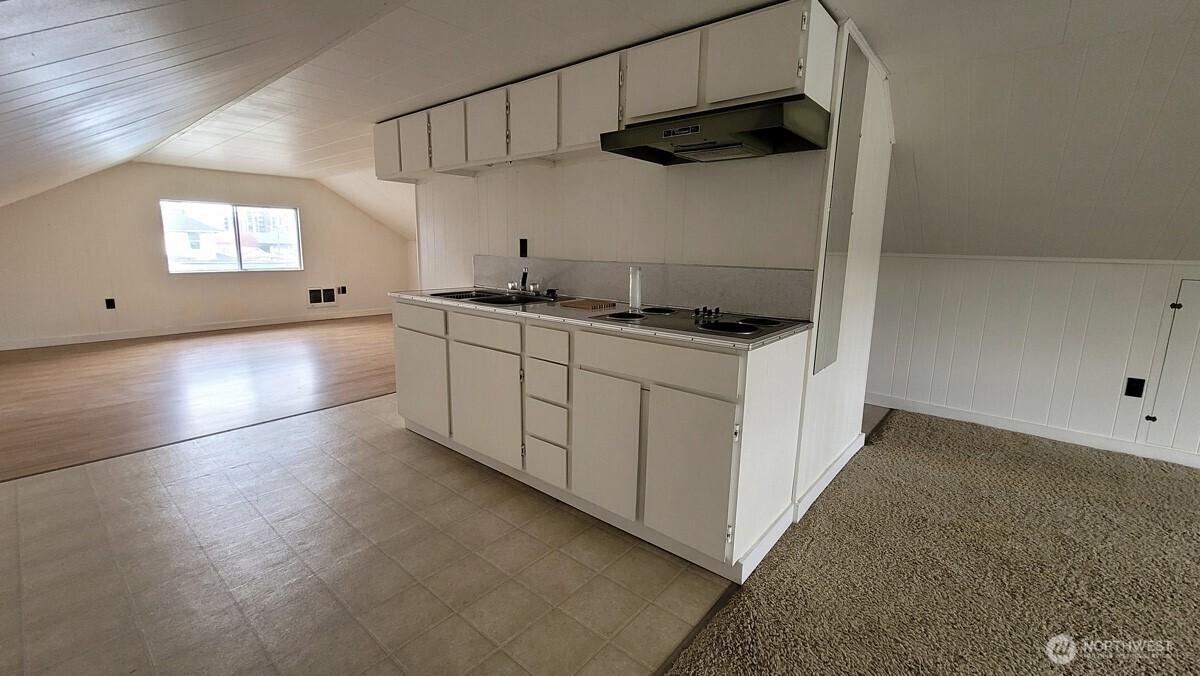 504 W Main St. W Auburn WA 98001