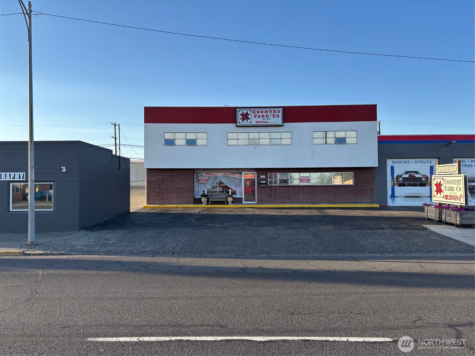 717 W Broadway Avenue Moses Lake WA 98837
