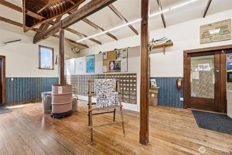 20211 Vashon Highway SW Vashon WA 98070