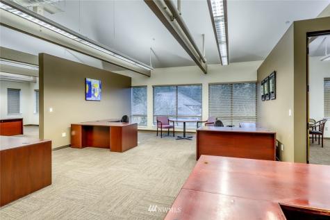 19660 10th Avenue NE Poulsbo WA 98370
