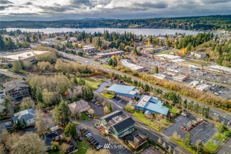 19660 10th Avenue NE Poulsbo WA 98370