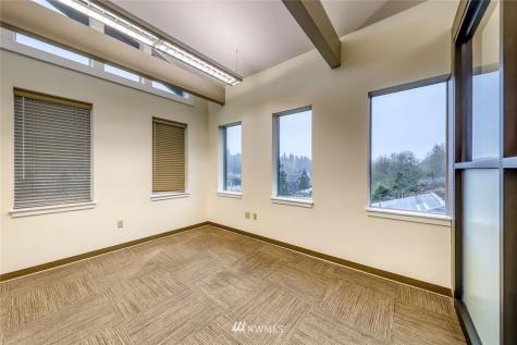19660 10th Avenue NE Poulsbo WA 98370