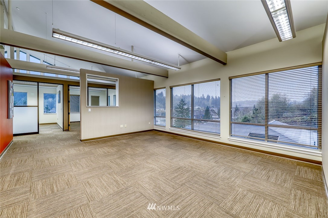 19660 10th Avenue NE Poulsbo WA 98370