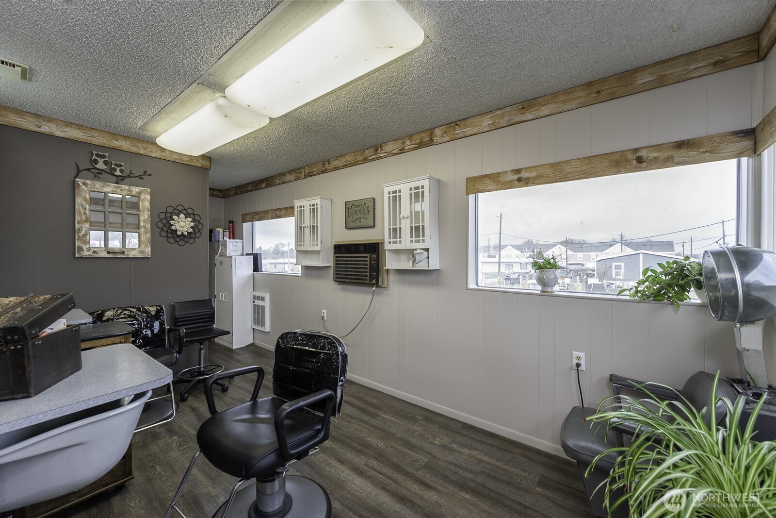 956 S Division Moses Lake WA 98837