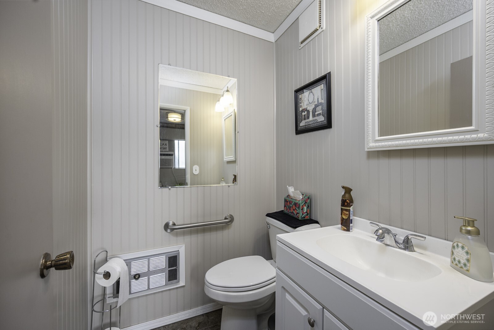 956 S Division Moses Lake WA 98837