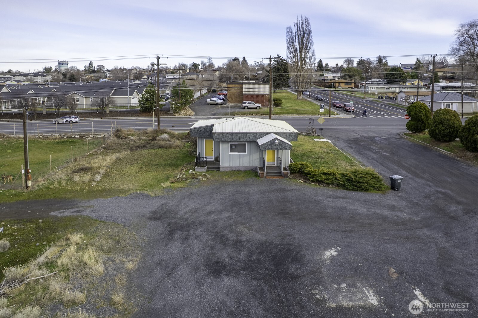 956 S Division Moses Lake WA 98837