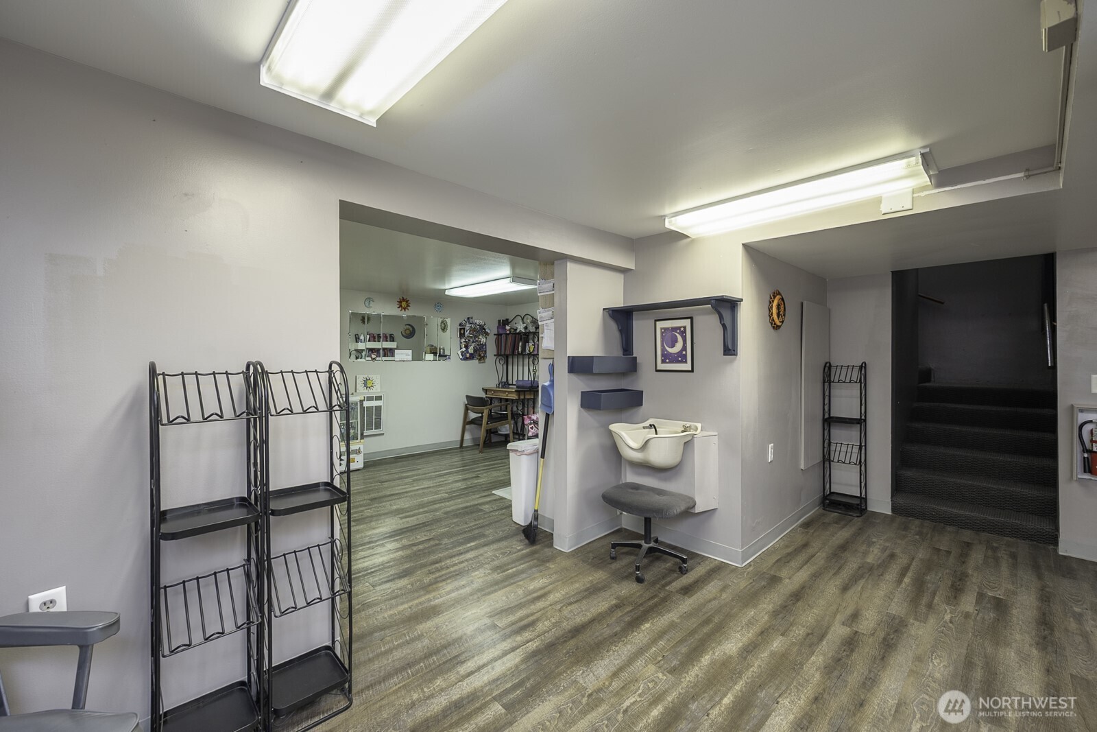 956 S Division Moses Lake WA 98837