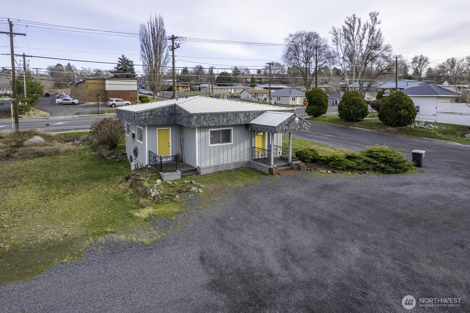 956 S Division Moses Lake WA 98837