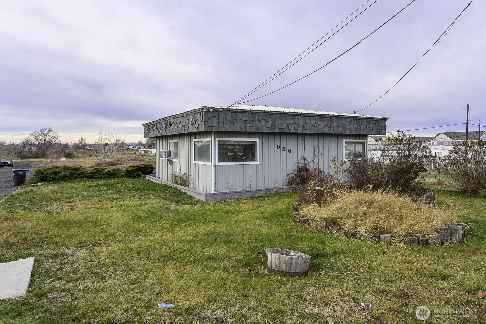 956 S Division Moses Lake WA 98837