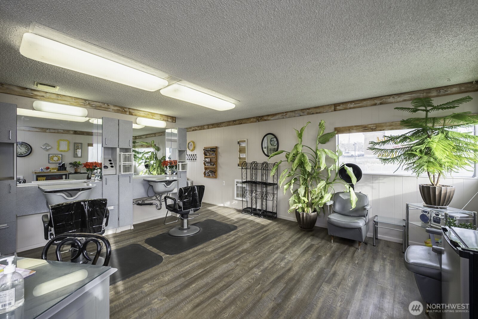 956 S Division Moses Lake WA 98837