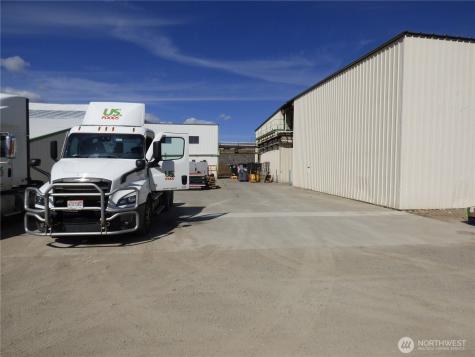 3 Riebbe Road Malott WA 98829