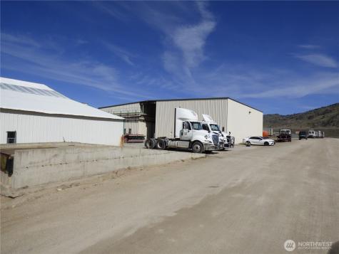 3 Riebbe Road Malott WA 98829