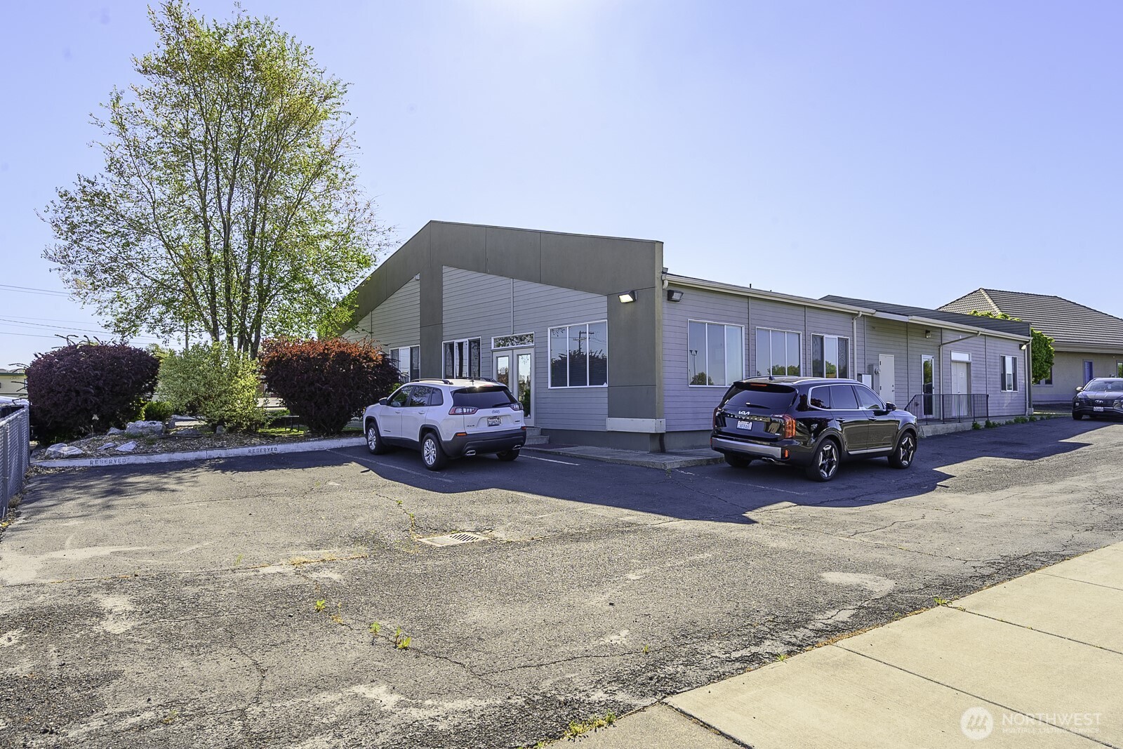 1010 S Pioneer Way Moses Lake WA 98837