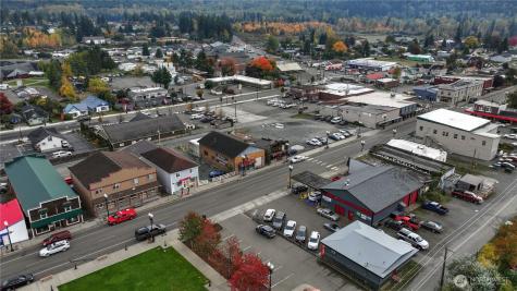 121 Mashell Avenue N Eatonville WA 98328