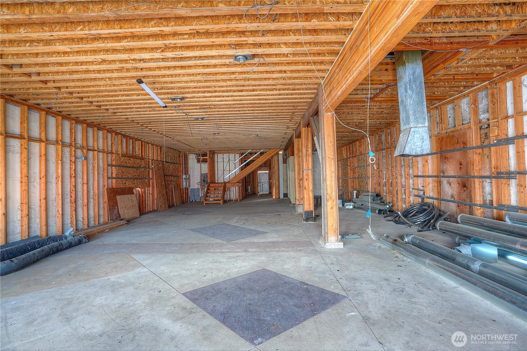 121 Mashell Avenue N Eatonville WA 98328