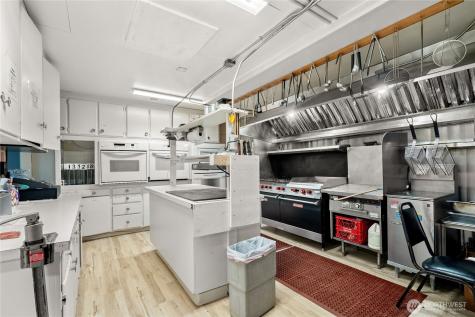 211 E Pacific Avenue Westport WA 98595