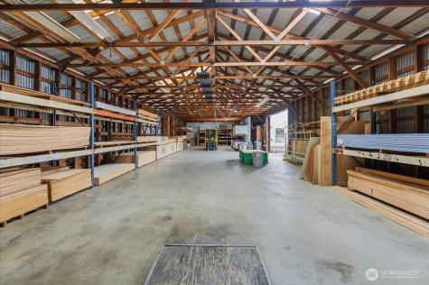 2820 E Street Washougal WA 98671