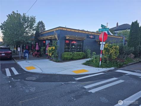 6415 32nd Avenue NW Seattle WA 98107