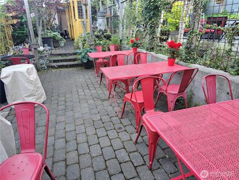 6415 32nd Avenue NW Seattle WA 98107